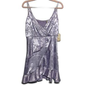 Altar'd State Lanie Jacquard Floral Ruffle Mini Dress NWT Lavender Juniors L